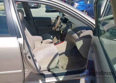 2005 Toyota Corolla Le z USA, uszkodzony, nr VIN 2T1BR32EX5C458568